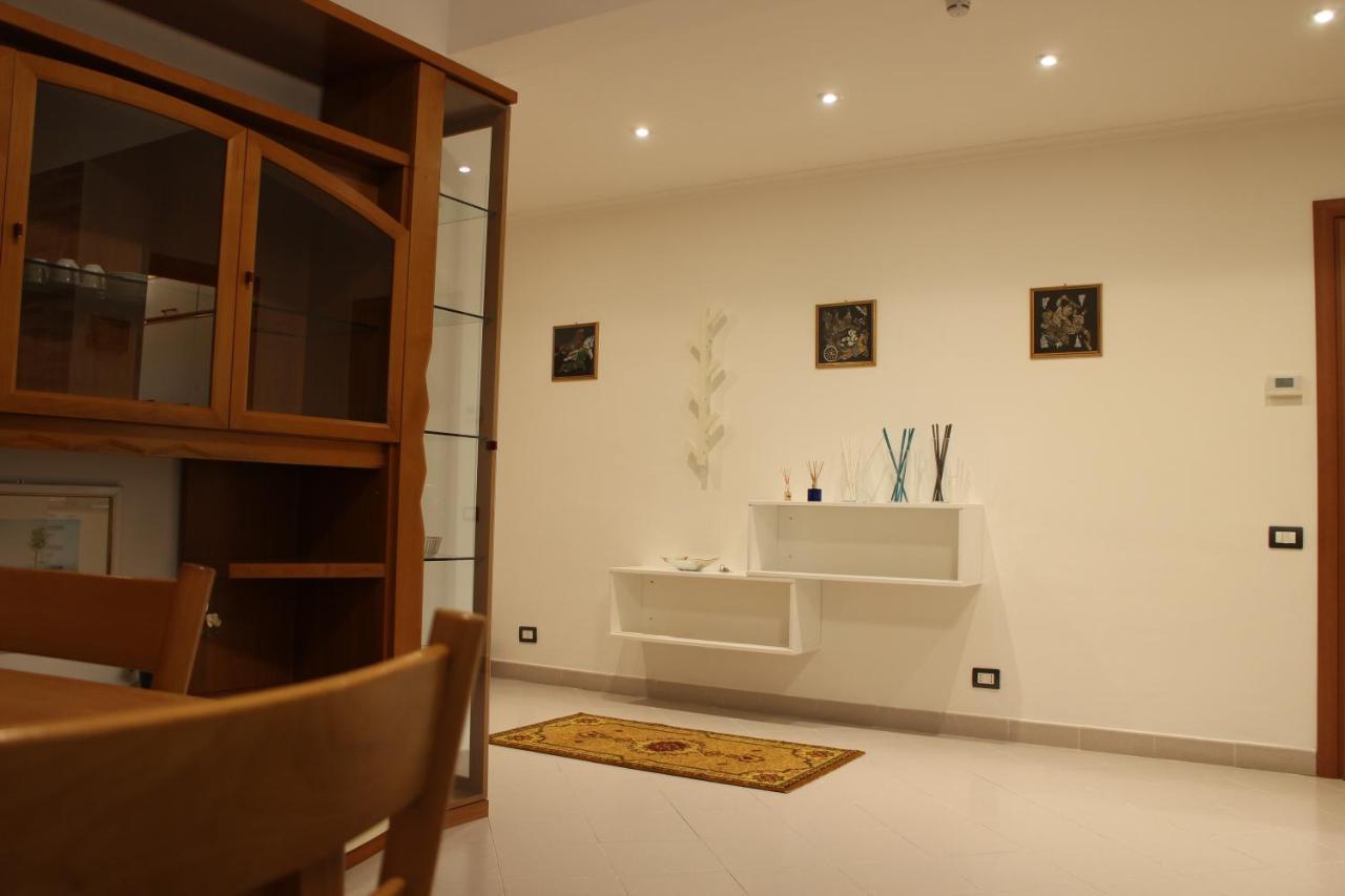 VI Floor Apartment โรม ภายนอก รูปภาพ